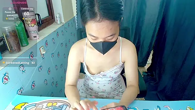 Živý XXX chat __Saphia__