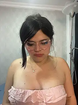 dayis_butera Show in webcam