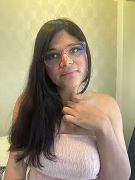 dayis_butera Show in webcam