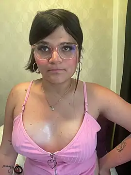 Show modela dayis_butera na web-kameri