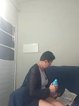 Chatroom XXX en direct de MILEIDE980