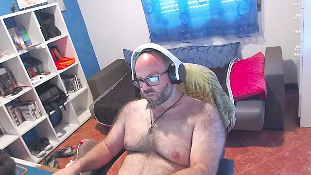 Show de ravingr4d4 na webcam