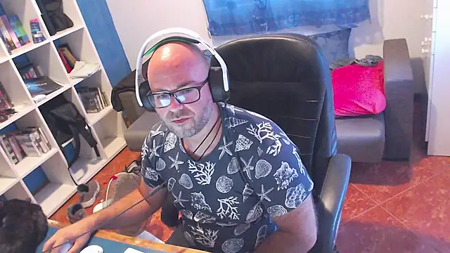 Show de ravingr4d4 na webcam