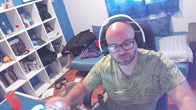 Show de ravingr4d4 na webcam
