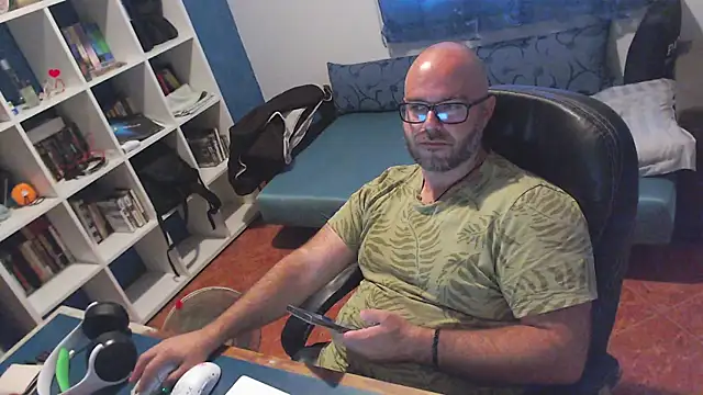 Show de ravingr4d4 na webcam