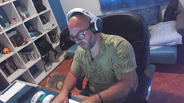 Webkamerová show ravingr4d4