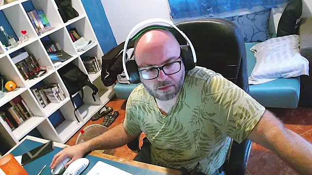 Show de ravingr4d4 na webcam