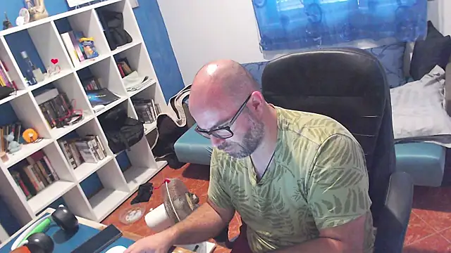 ravingr4d4 网络视讯表演