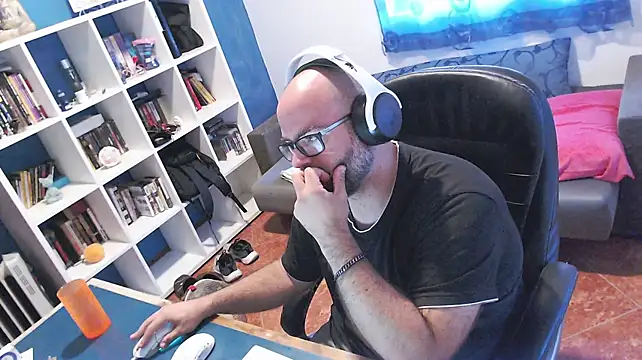 Webkamerová show ravingr4d4