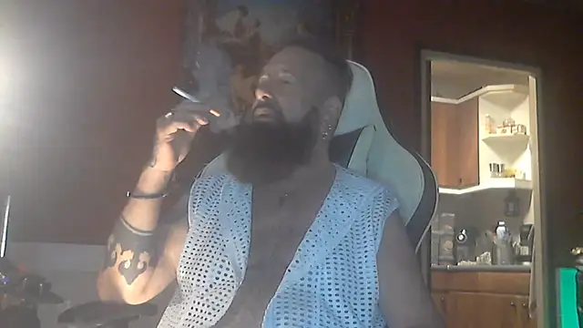 maseurbeardedpig Webcamshow