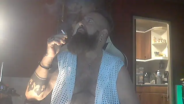 maseurbeardedpig webcam show