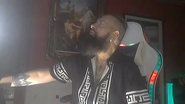 maseurbeardedpig – webcam-show