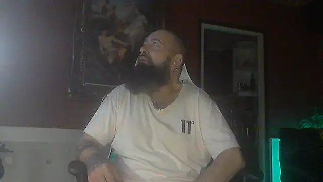 عرض كام maseurbeardedpig