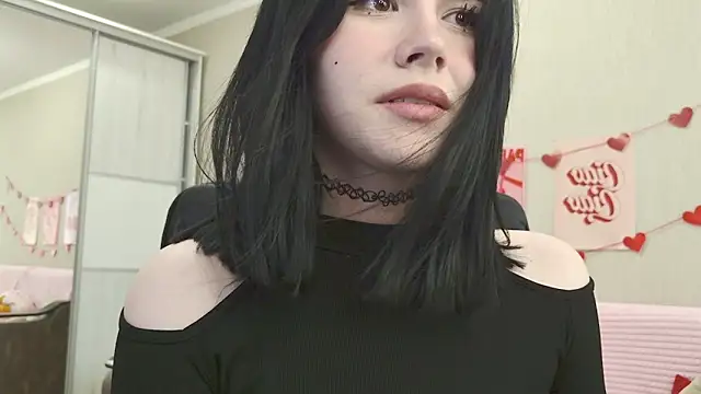 Alisa_Black_Star's Webcam Show