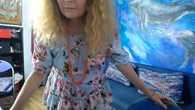 Helen1974's Live XXX Chat