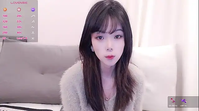 -M00nlIght-l0li- Show Webcam
