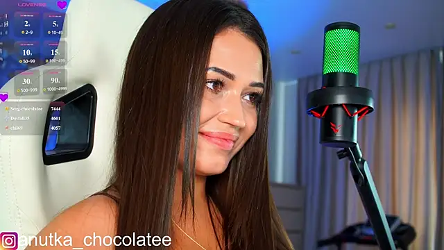 Adel_chocolate_ Chat XXX in diretta