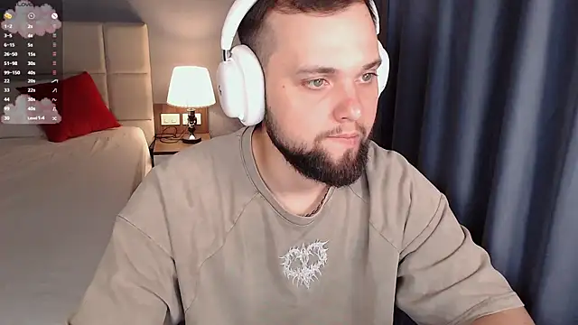 ChillyXO Webcam Show