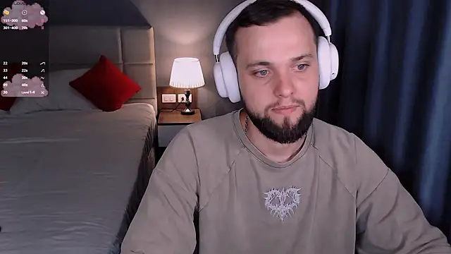 Pokazy przed kamerką – ChillyXO