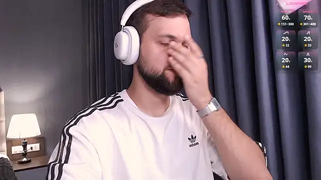 ChillyXO Chat XXX live