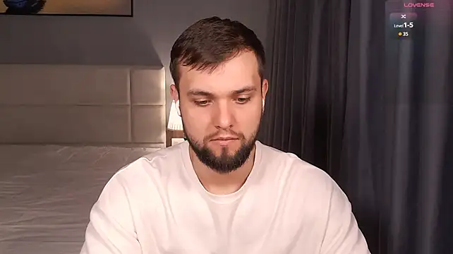 ChillyXO Live XXX-chat