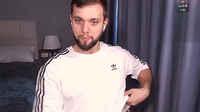 Show modela ChillyXO na web-kameri