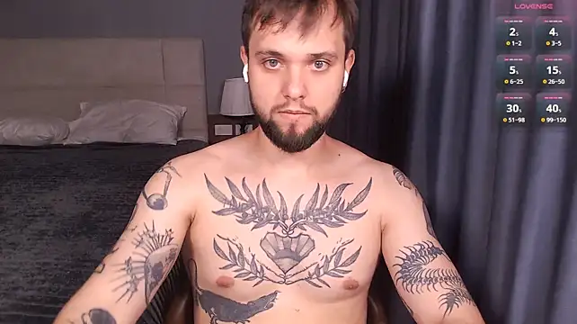 ChillyXO's Webcam Show