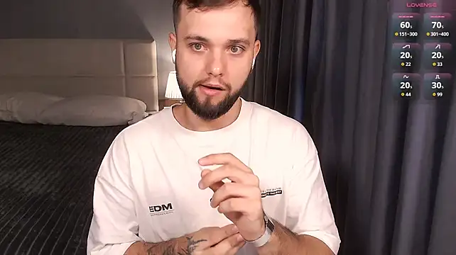 ChillyXO Webcamshow