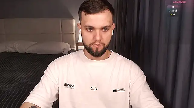 ChillyXOn Webbikameraesitys