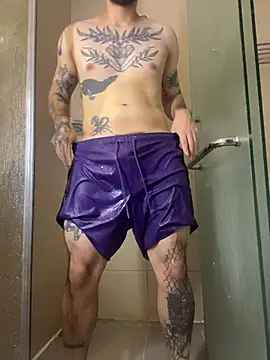 ChillyXO Show in webcam