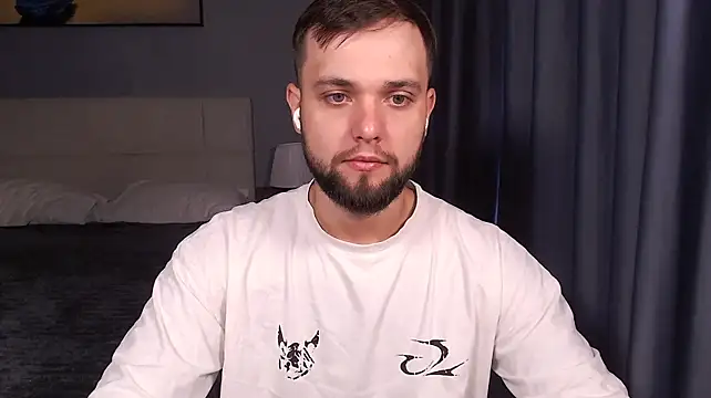 Show modela ChillyXO na web-kameri
