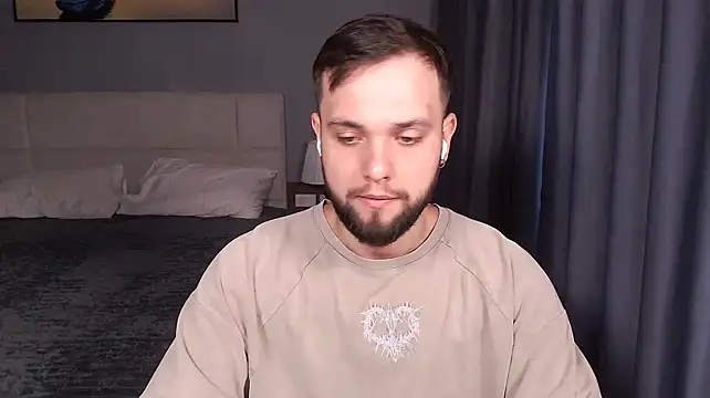 ChillyXO Show Webcam
