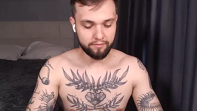 ChillyXO Webcam show