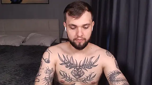 ChillyXO 在線直播表演