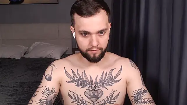 Вебкам-шоу ChillyXO
