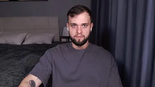 ChillyXO Webcam show