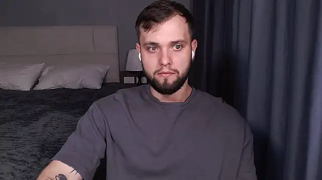ChillyXO Webcam Show