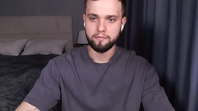 Show modela ChillyXO na web-kameri