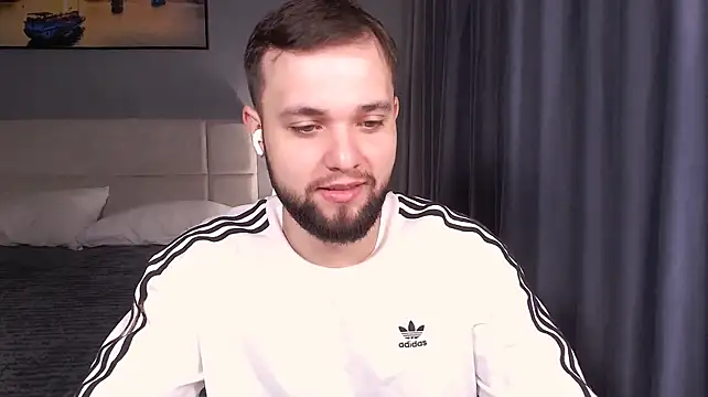 ChillyXOn Webbikameraesitys
