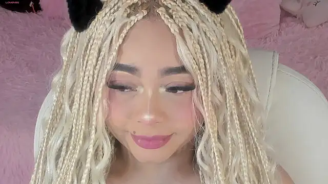 Živý XXX chat conny__curly