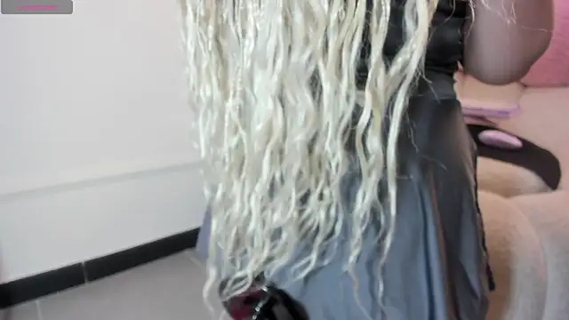 conny__curly Chat XXX in diretta