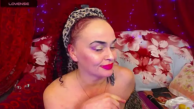 hotzlata Live XXX-Chat