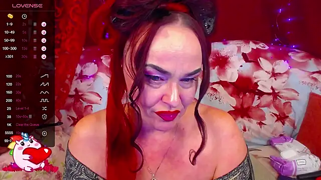 hotzlata Chat XXX in diretta