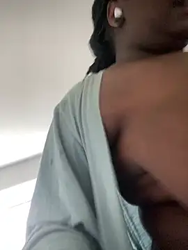 fantasygyal 网络视讯表演