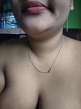 Aruna-1 라이브 XXX 채팅