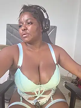 BigBlackClitXX – Live XXX-chat