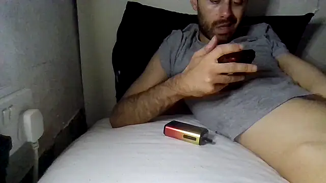 VersGuy7's Webcam Show