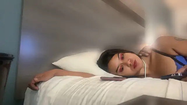 โชว์เว็บแคมของ SeXxXiiD3M0N