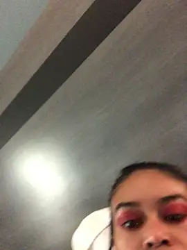 Show Webcam de SeXxXiiD3M0N