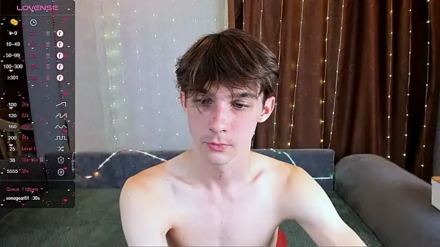 Aaron_Boom Show Webcam
